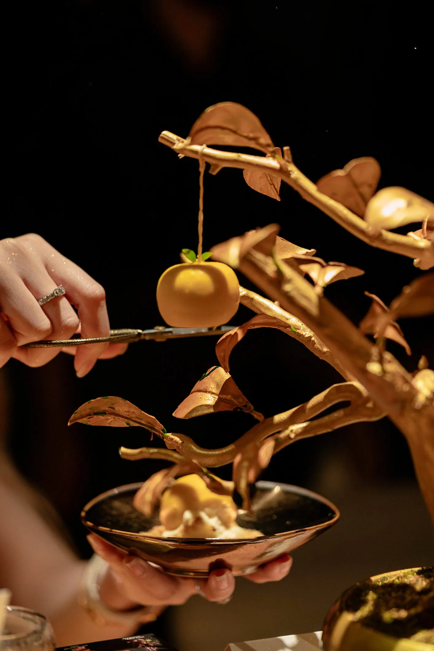 The Sweet Finale – Yuzu Not Yuzu & Handmade Petit Four