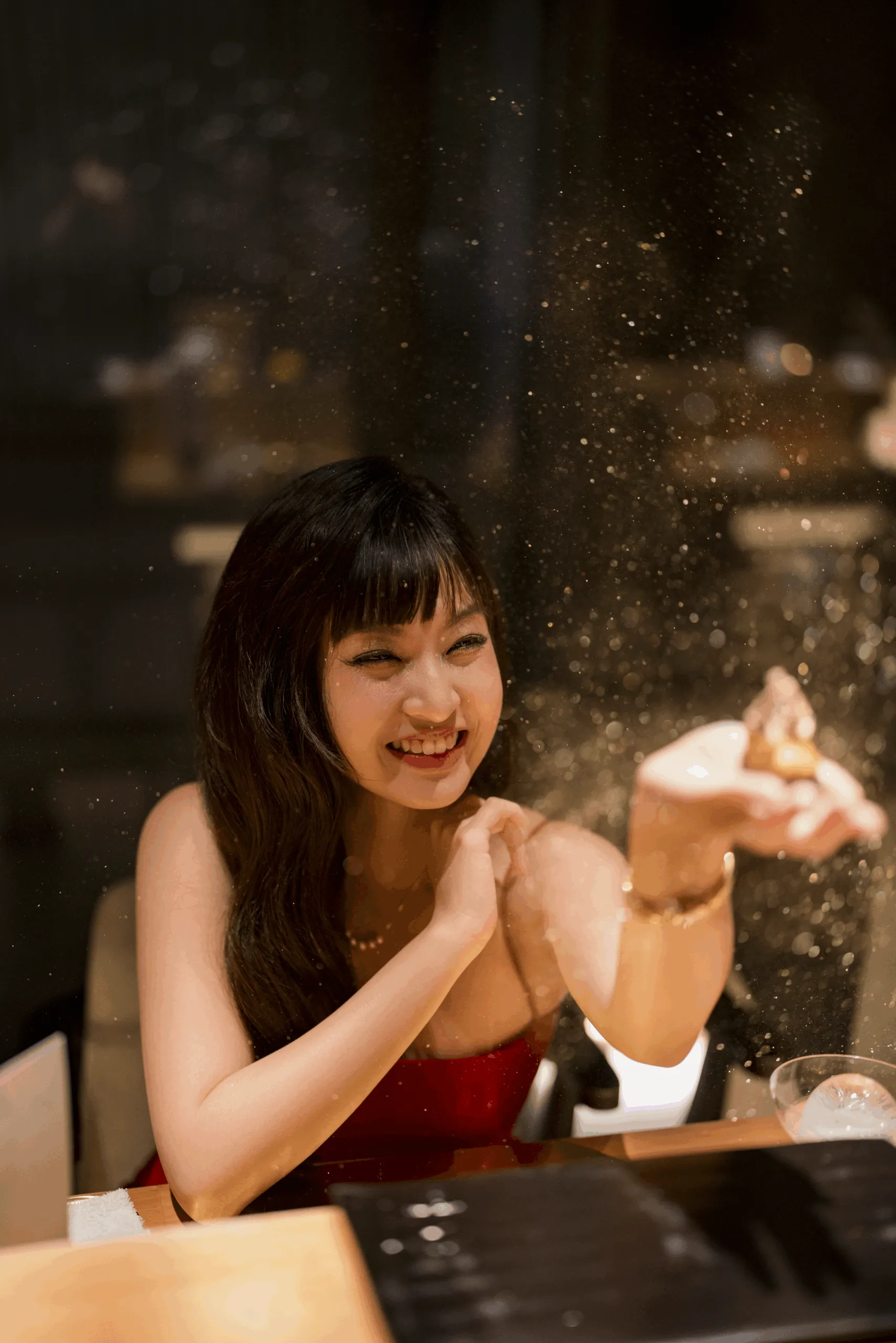 Tinh Hoa Hội Tụ, Hơi Ấm Của Giao Thời